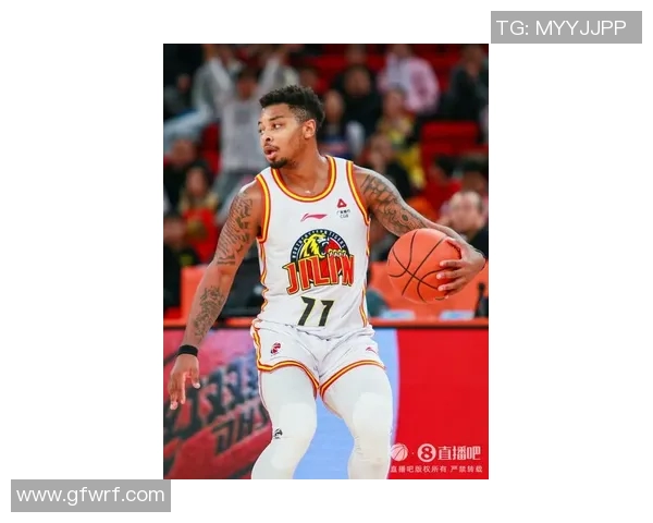 昆汀-皮特森在CBA全明星赛中表现抢眼，点燃全场激情