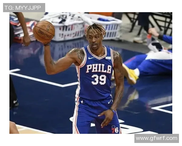 西涅在社交媒体上秀出搞怪视频，引发球迷热议